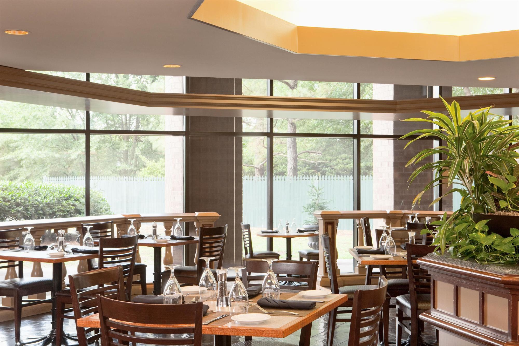 Sheraton Atlanta Airport Hotel College Park Exterior foto
